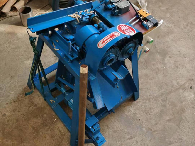 Wood rod thread machine